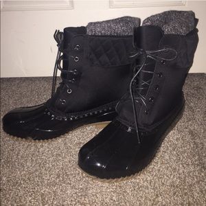 SIZE 12 JustFab Duck Boots NWT